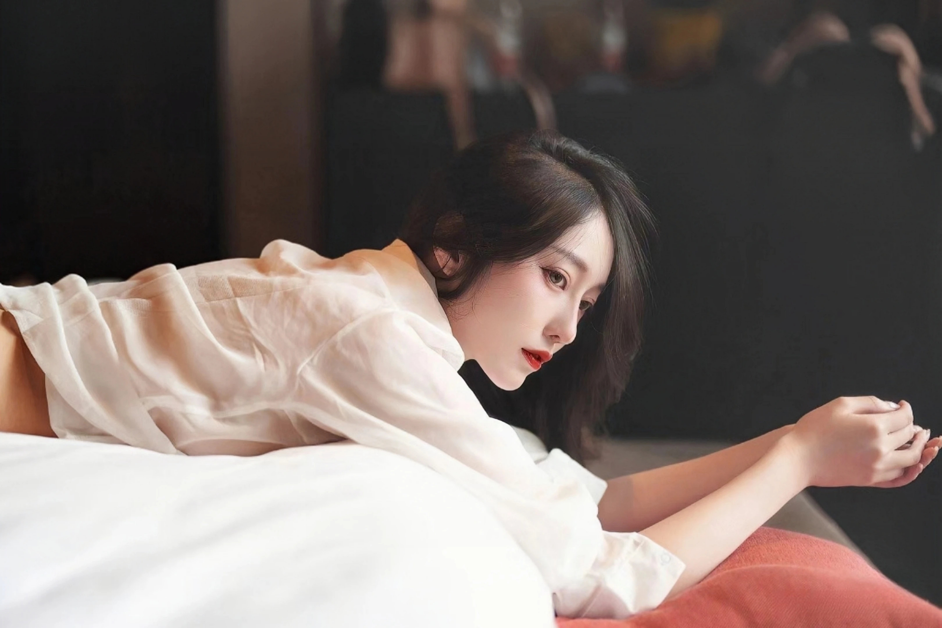 医美整形越早越好？医生提醒：未成年人整形存在极大风险